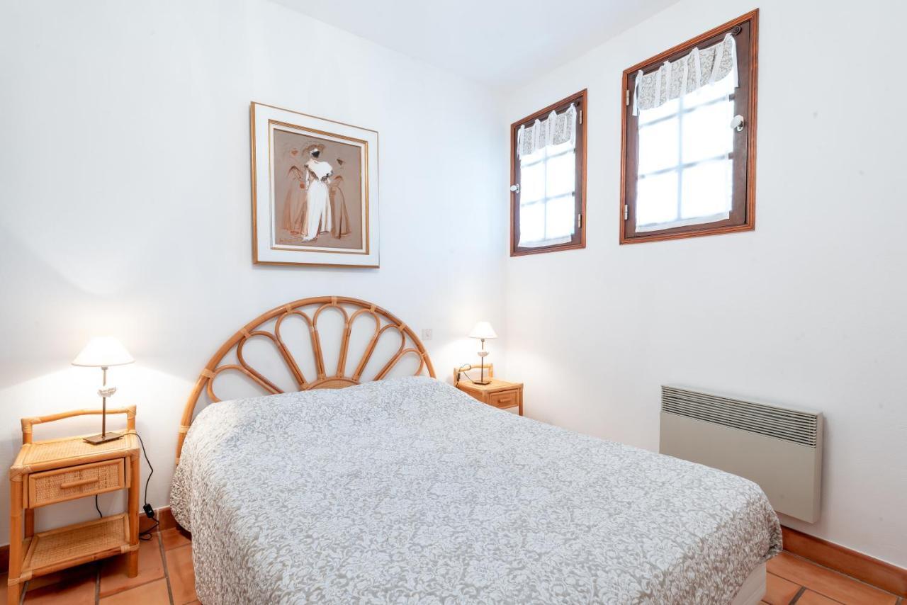 Le Petit Champ Villa Buisson Екстериор снимка